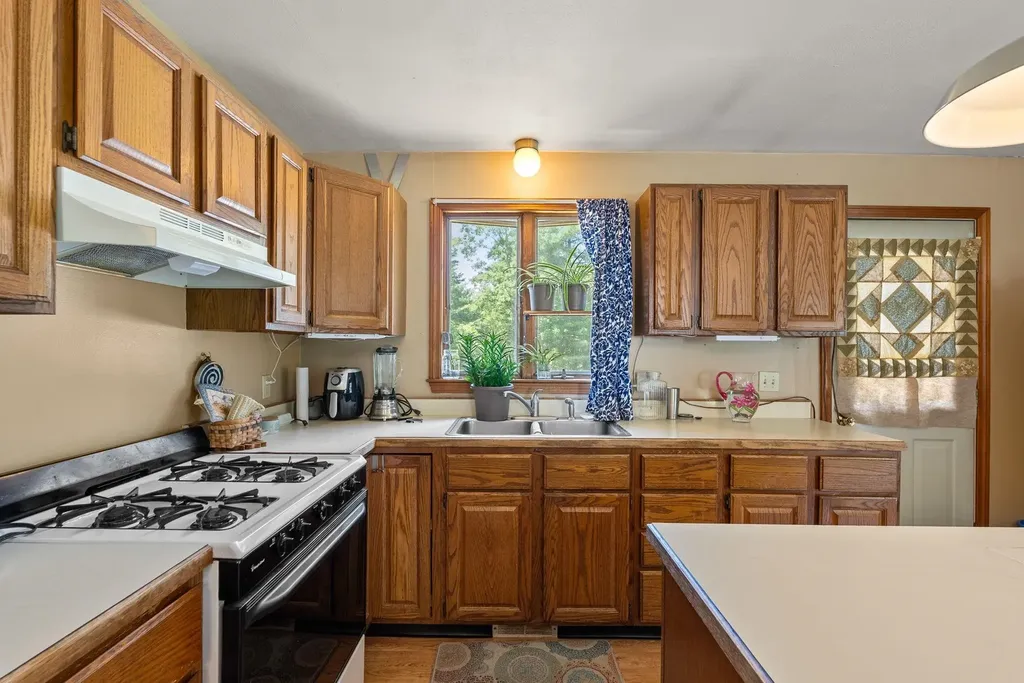 305 Richmond Road Winchester NH 03470