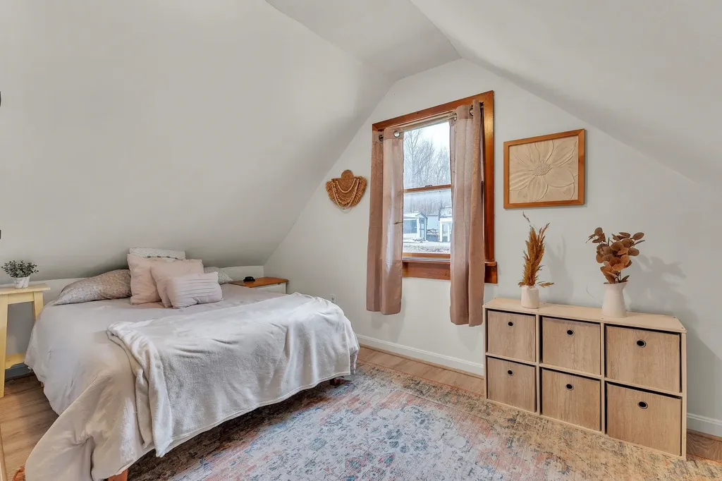 70 Shadow Lane Hinesburg VT 05461