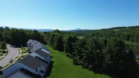 9 Pinewood Drive Essex VT 05452