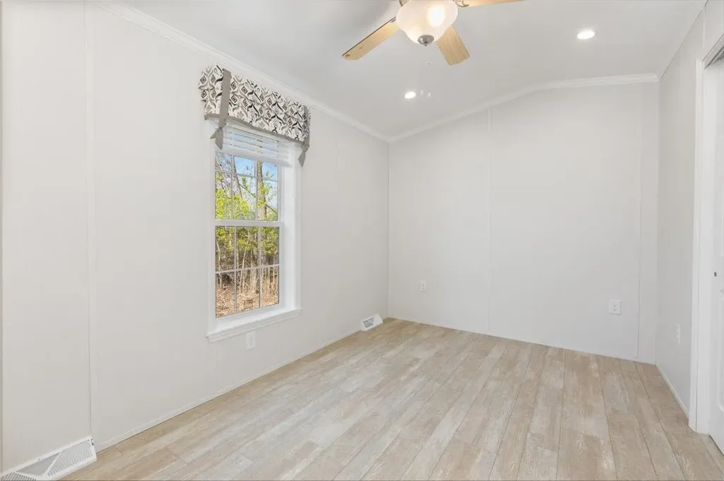 23 Brookwood Drive Salem NH 03079