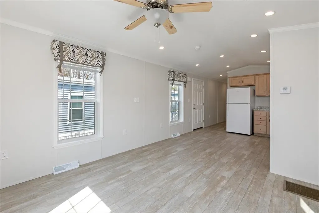 23 Brookwood Drive Salem NH 03079