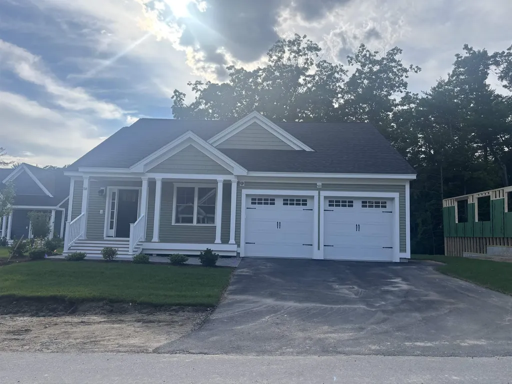 58 Cliffside Drive Auburn NH 03032