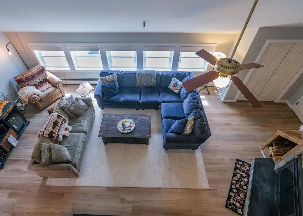 18 Pleasant Street Ludlow VT 05149