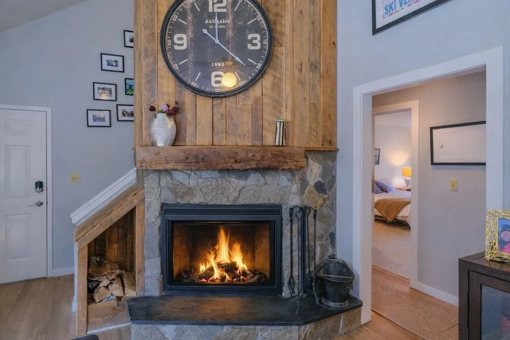 18 Pleasant Street Ludlow VT 05149