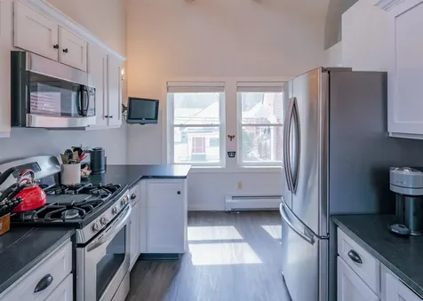 18 Pleasant Street Ludlow VT 05149