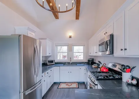 18 Pleasant Street Ludlow VT 05149