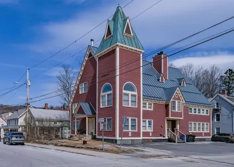 18 Pleasant Street Ludlow VT 05149
