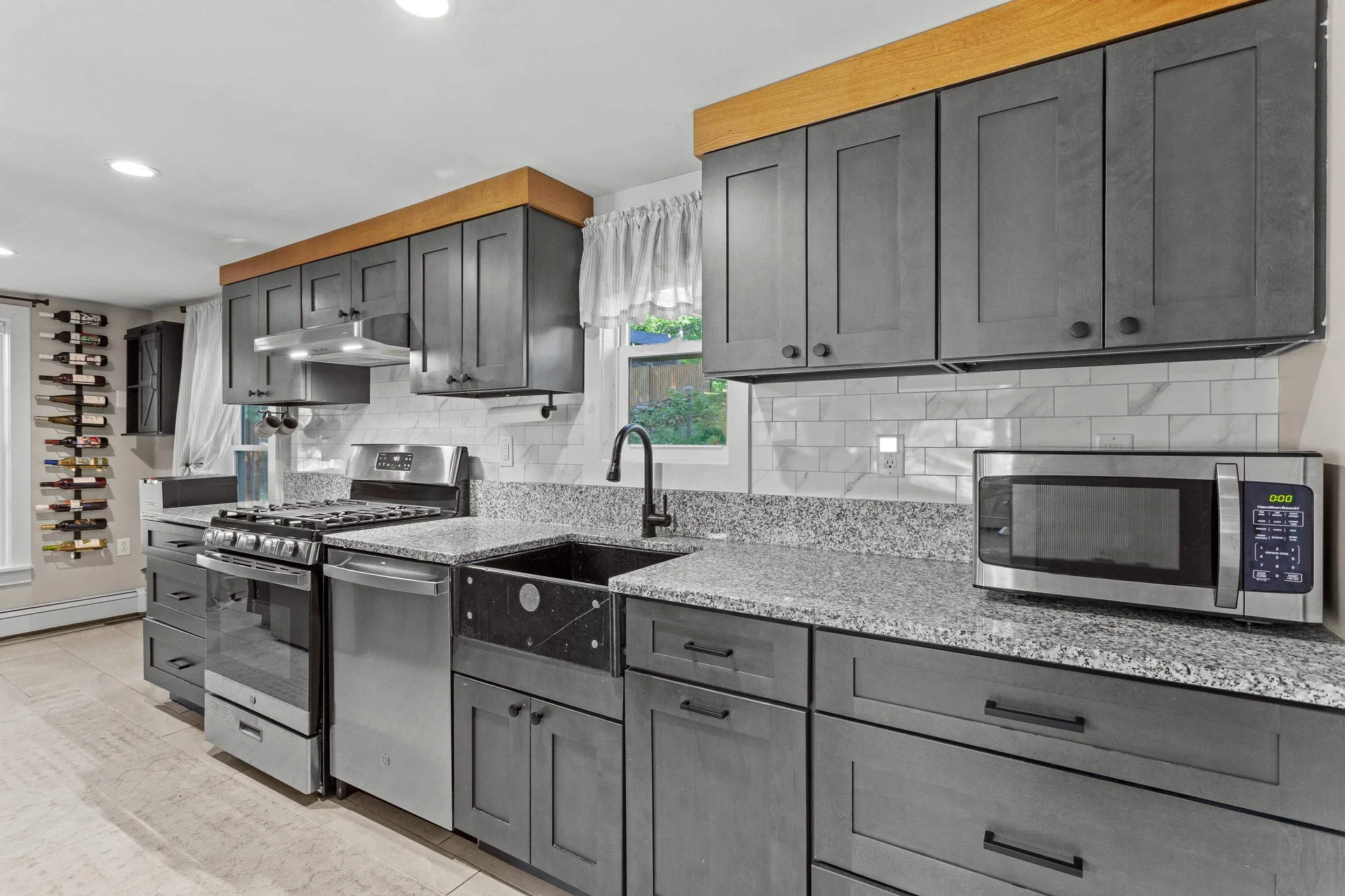 17A Penn Avenue Deerfield NH 03037