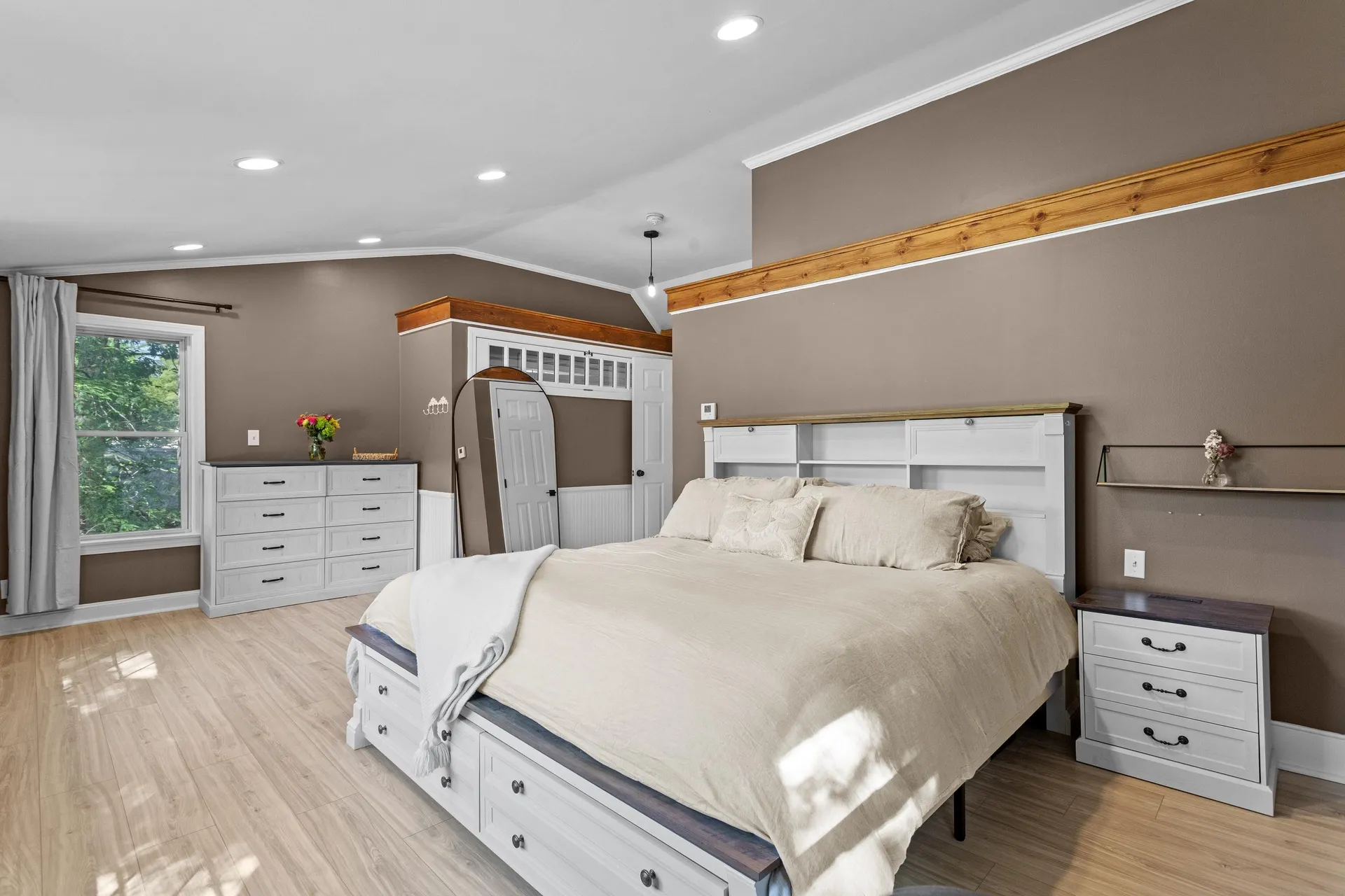 17A Penn Avenue Deerfield NH 03037