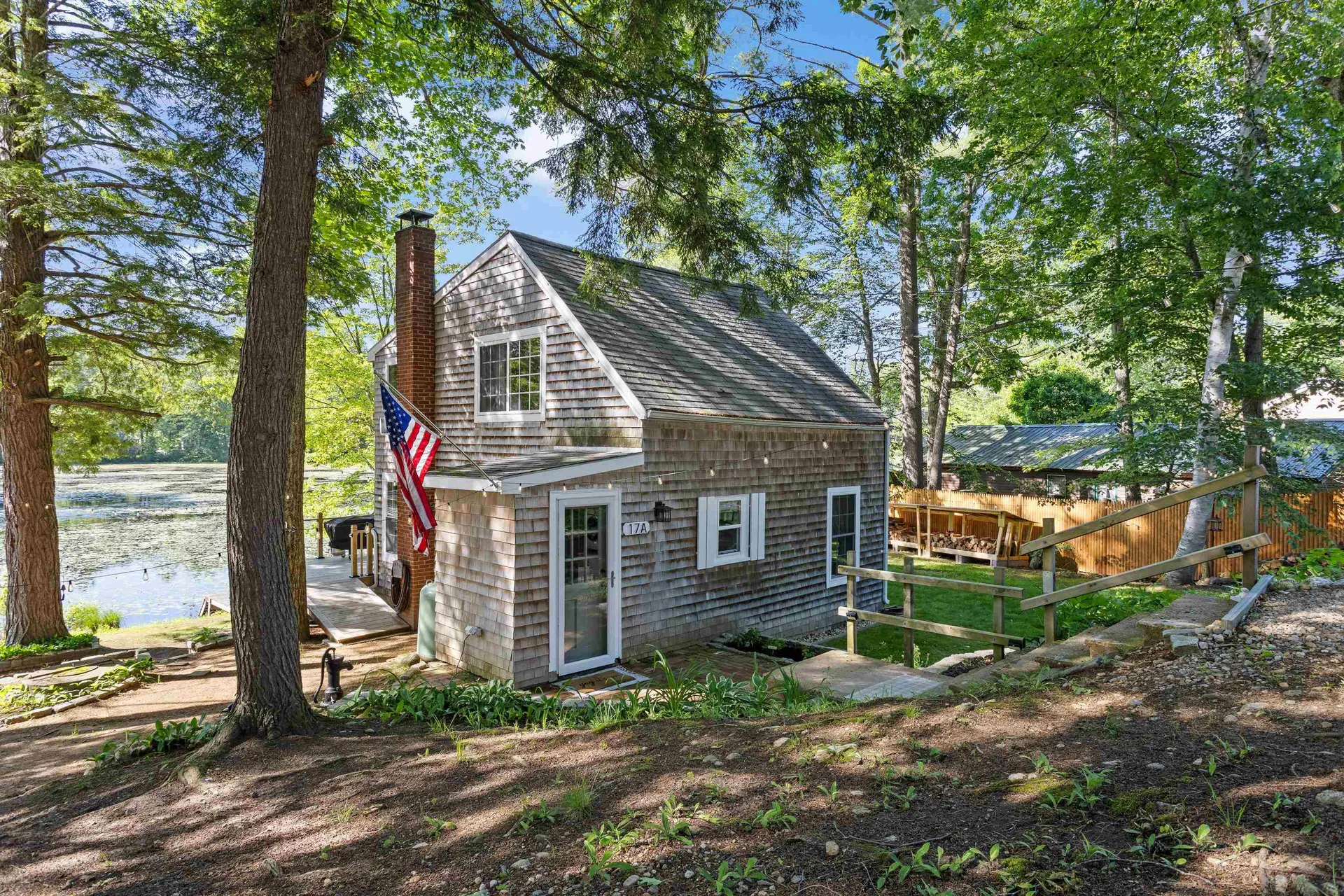 17A Penn Avenue Deerfield NH 03037