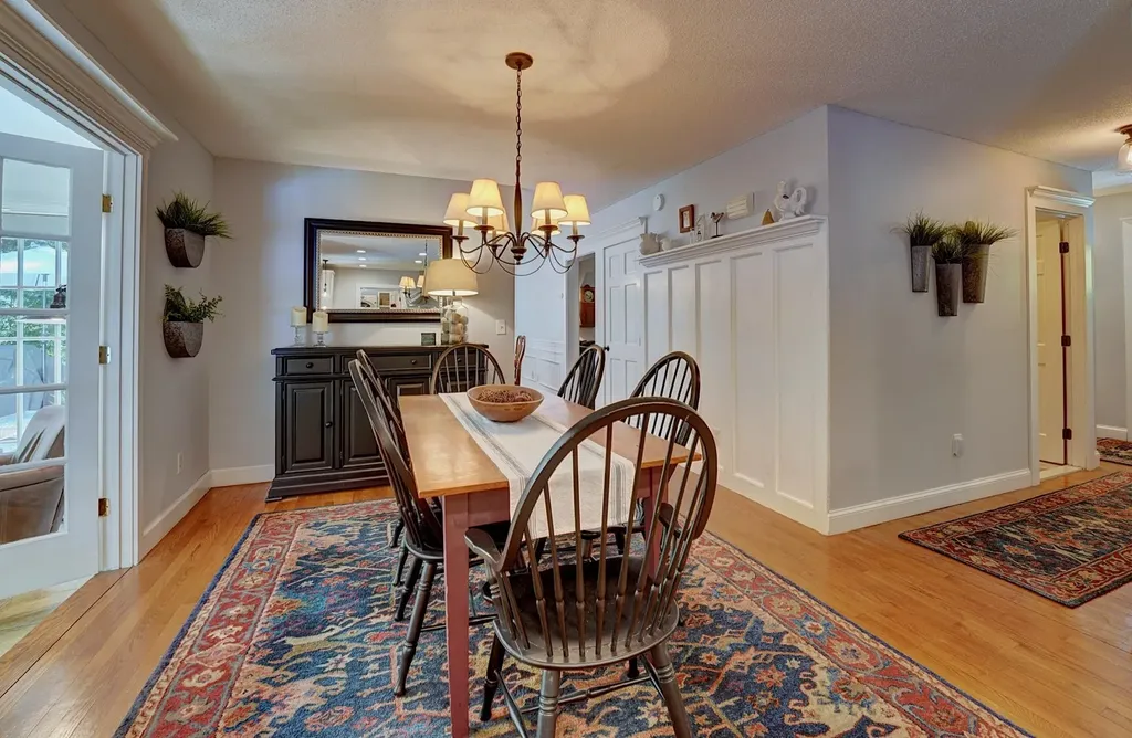 47 Greatstone Drive Merrimack NH 03054