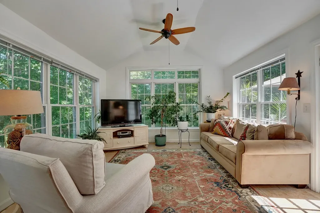 47 Greatstone Drive Merrimack NH 03054