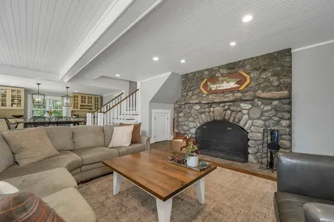 50 Ice House Road New London NH 03257