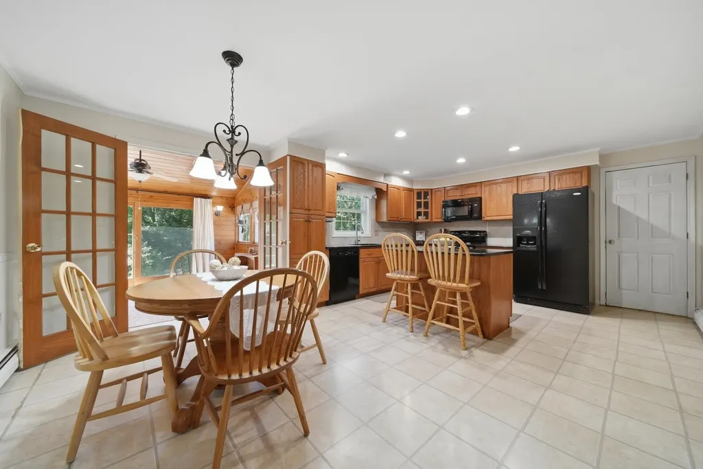 29 Great Brook Road Milford NH 03055