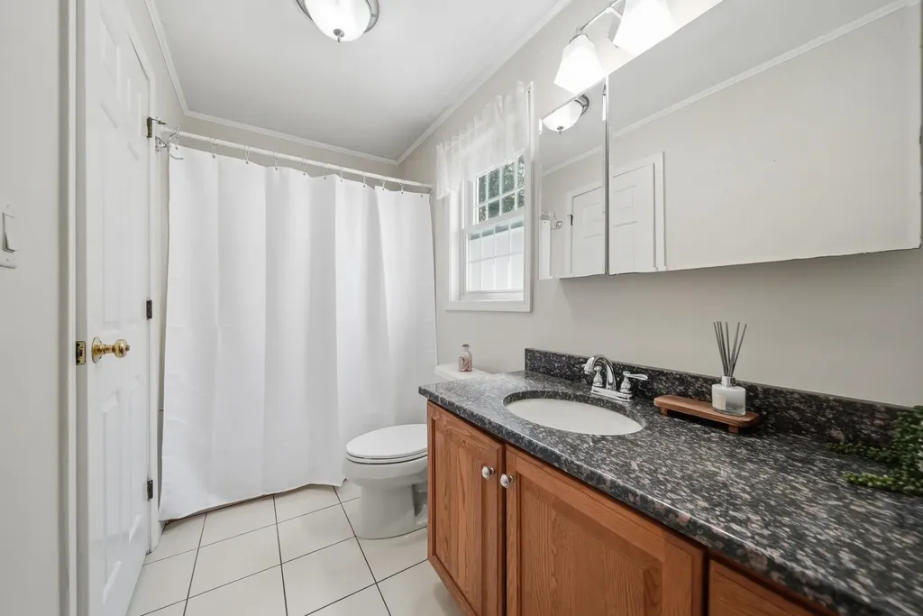 29 Great Brook Road Milford NH 03055