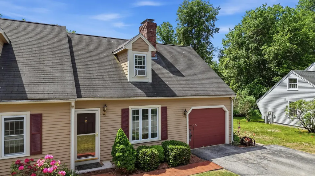 29 Great Brook Road Milford NH 03055