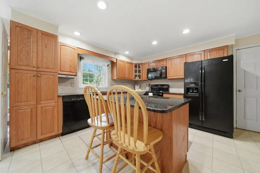 29 Great Brook Road Milford NH 03055