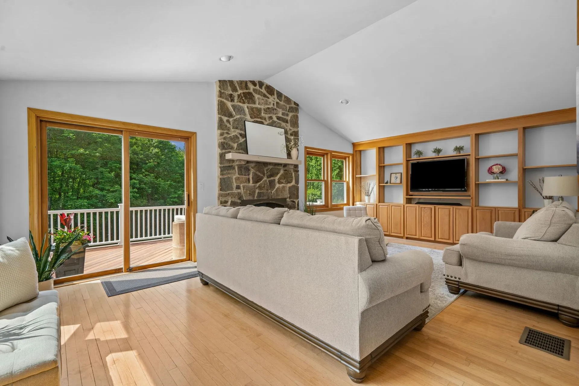 7 Wilson Road Windham NH 03087
