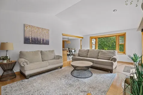 7 Wilson Road Windham NH 03087