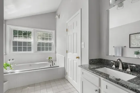 7 Wilson Road Windham NH 03087