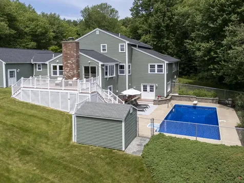 7 Wilson Road Windham NH 03087