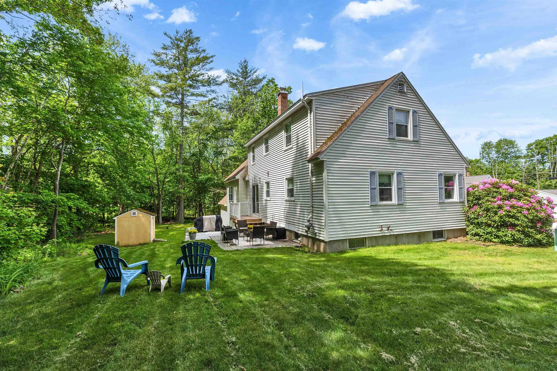 3 Paul Avenue Derry NH 03038