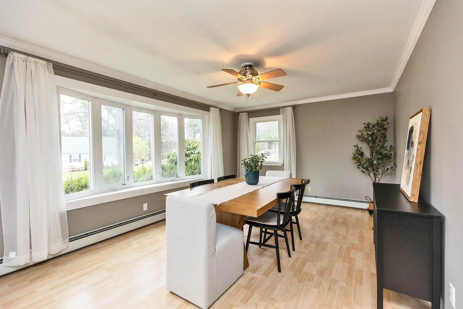 3 Paul Avenue Derry NH 03038
