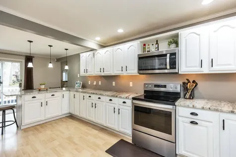 3 Paul Avenue Derry NH 03038