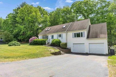 3 Paul Avenue Derry NH 03038