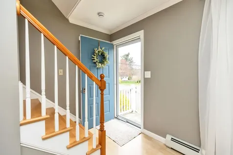 3 Paul Avenue Derry NH 03038