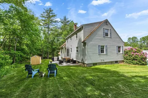 3 Paul Avenue Derry NH 03038