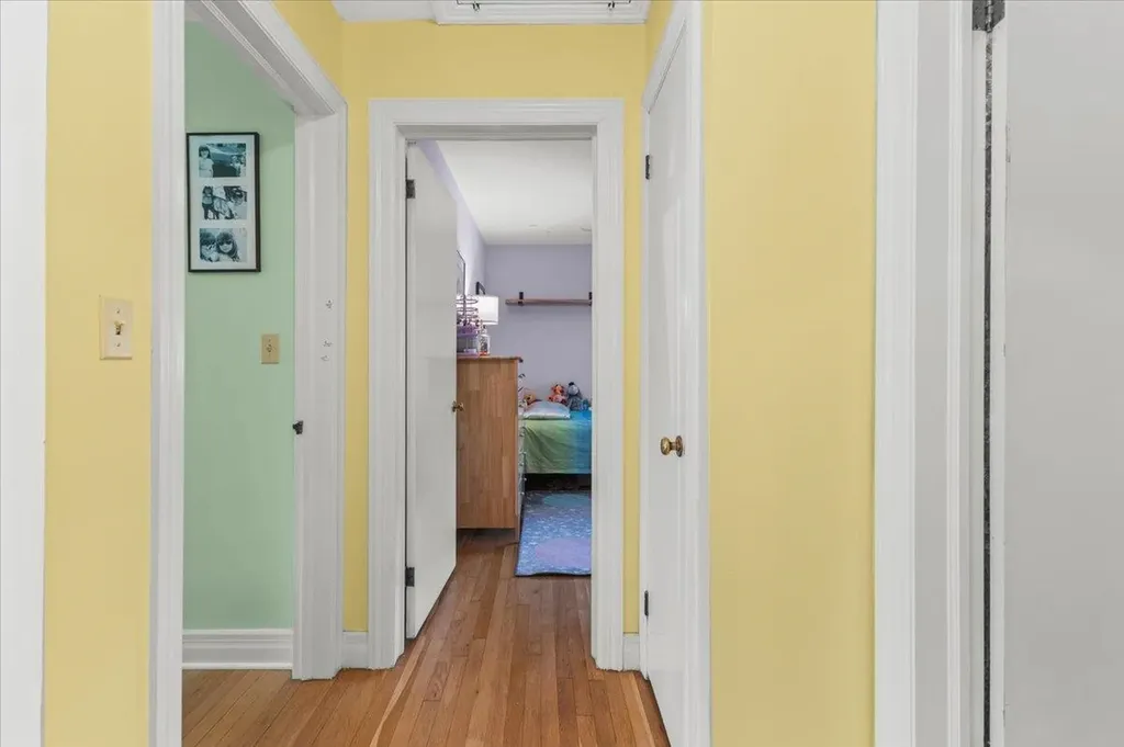 66 Cross Parkway Burlington VT 05408