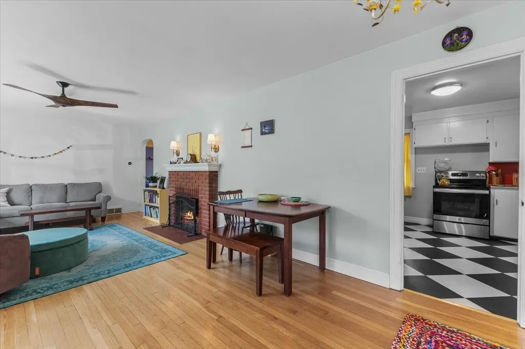 66 Cross Parkway Burlington VT 05408