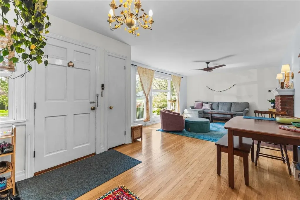 66 Cross Parkway Burlington VT 05408