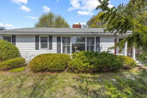 66 Cross Parkway Burlington VT 05408