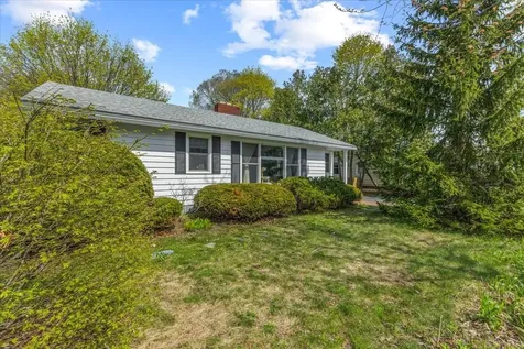 66 Cross Parkway Burlington VT 05408