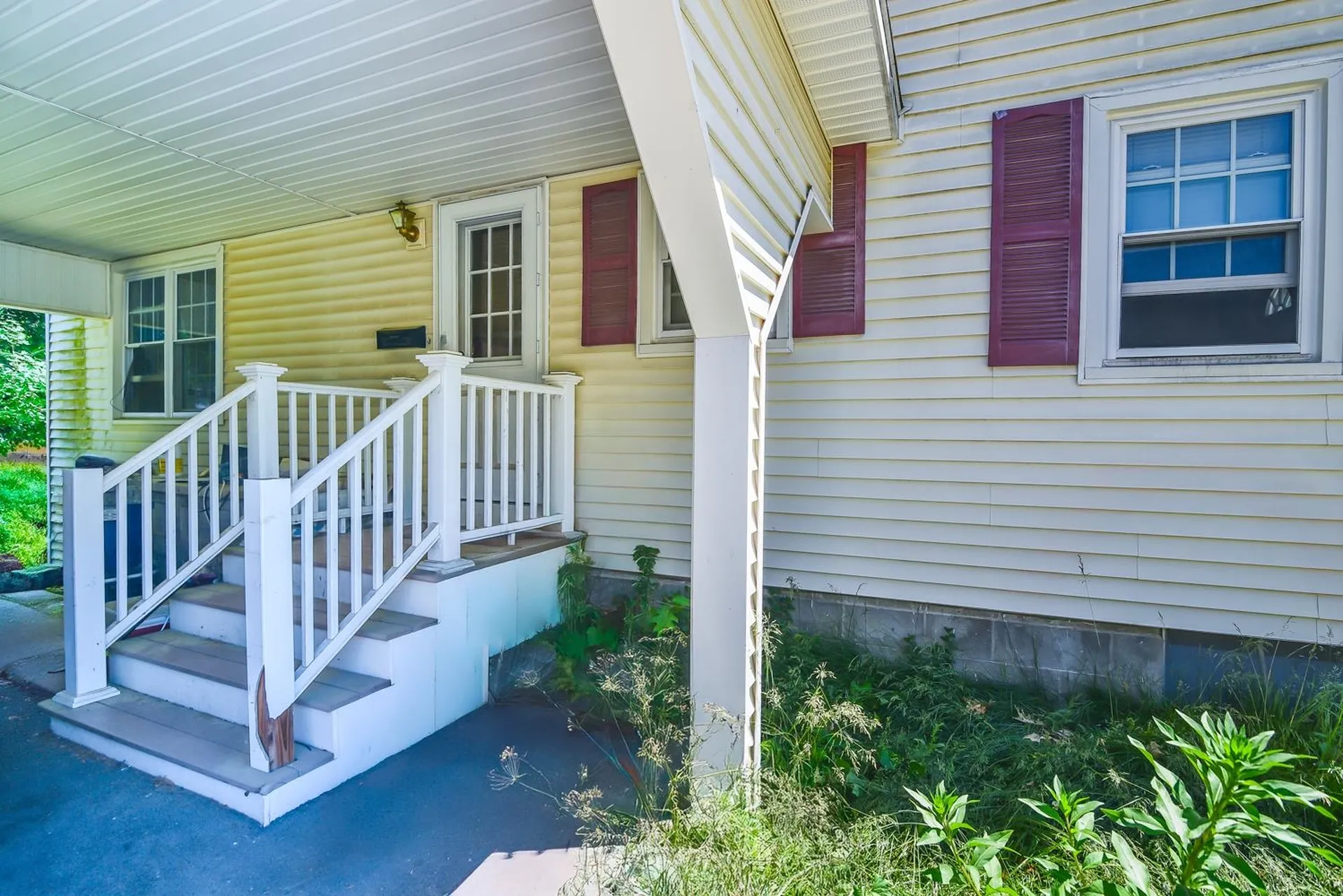 12 Henry Street Salem NH 03079