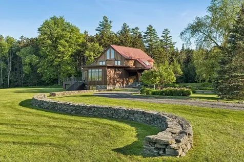 105 Lower Moulton Lane Stowe VT 05672