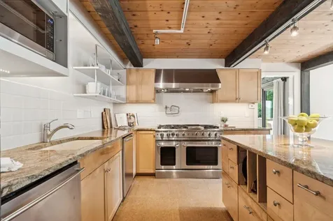 105 Lower Moulton Lane Stowe VT 05672