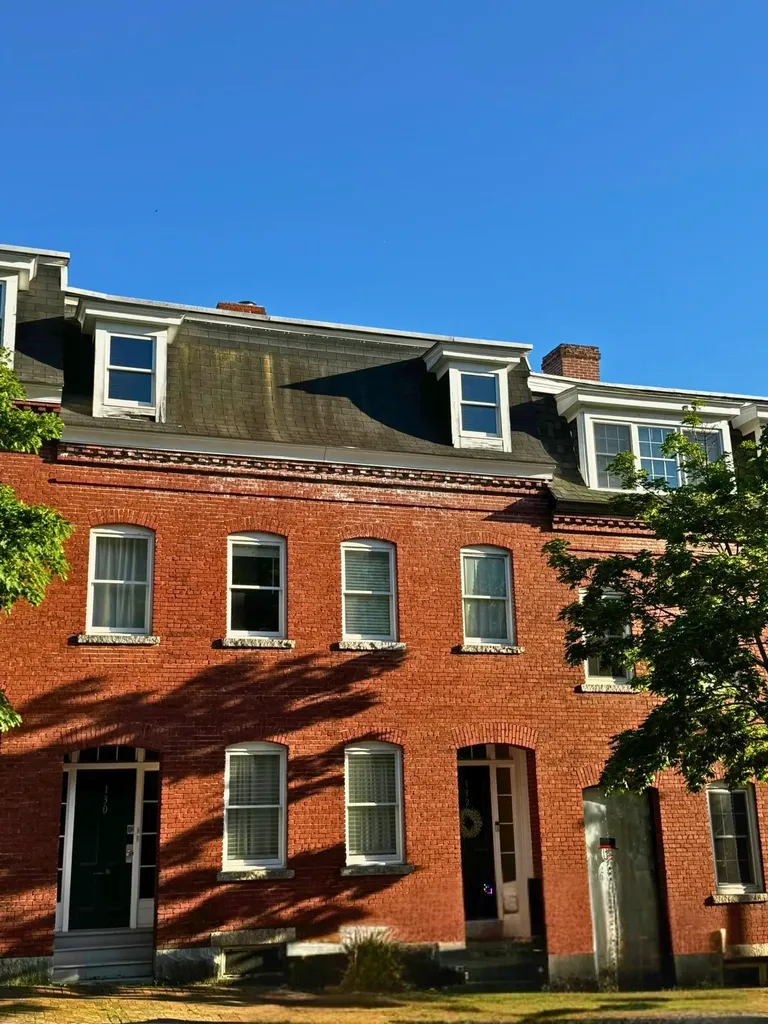 132 West Merrimack Street Manchester NH 03101