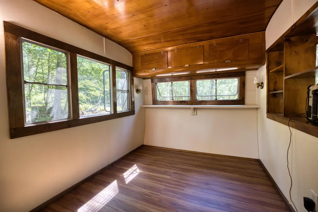 29 Milford Avenue Freedom NH 03836