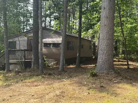 29 Milford Avenue Freedom NH 03836