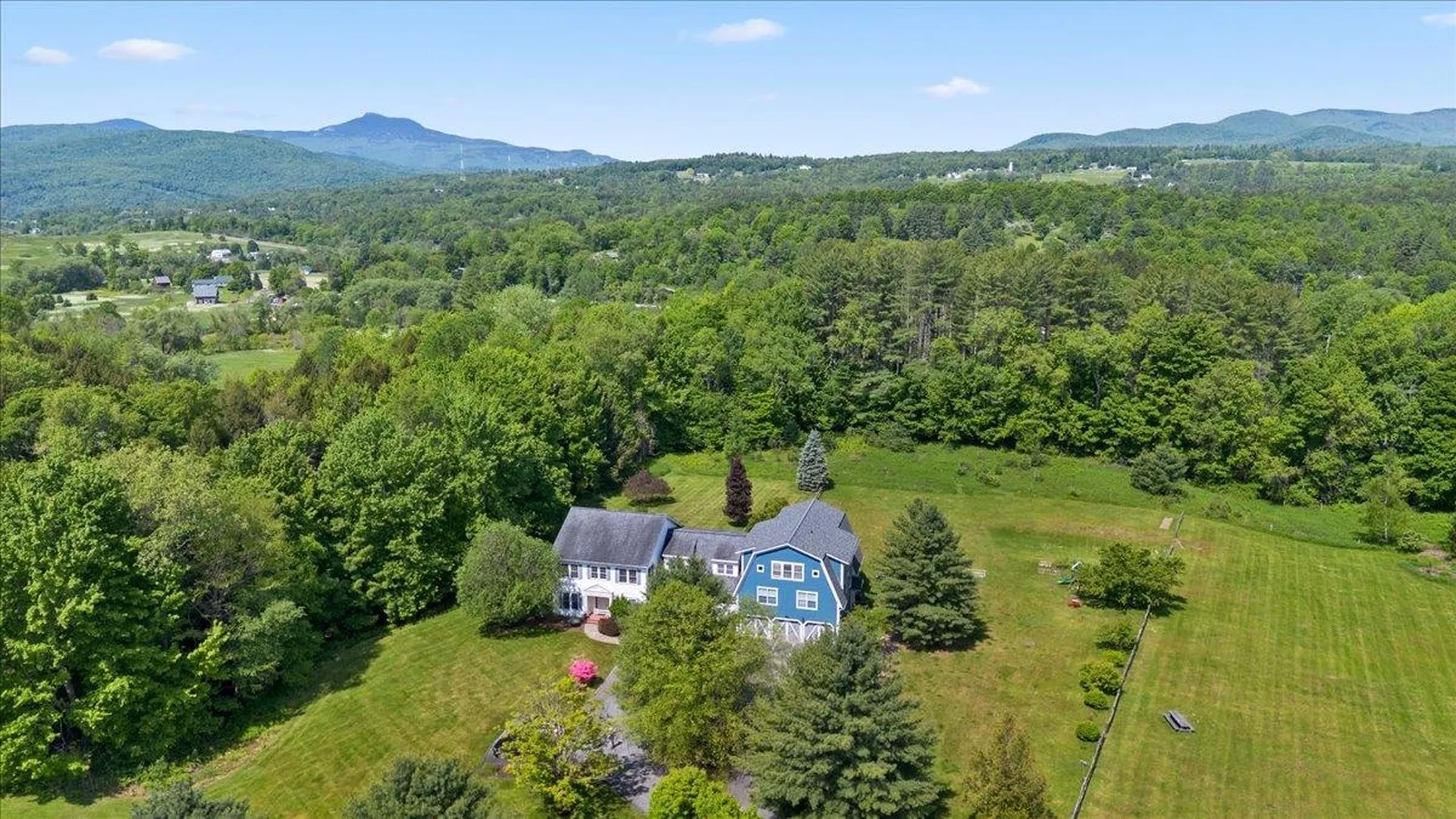 64 Homestead Lane Waterbury VT 05677