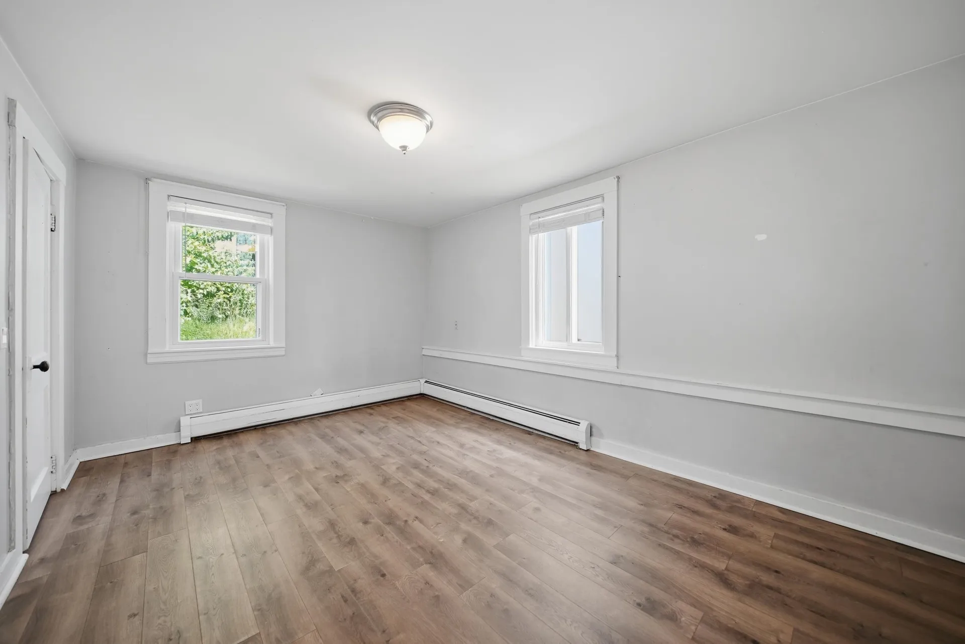 58 Cottage Avenue Manchester NH 03103