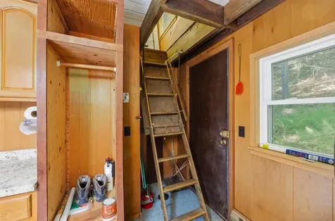 158 Temple Road Sharon NH 03458