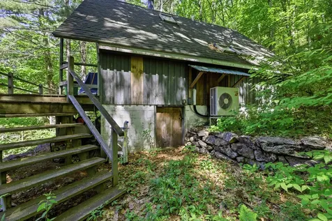 158 Temple Road Sharon NH 03458