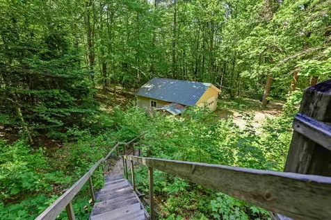 158 Temple Road Sharon NH 03458
