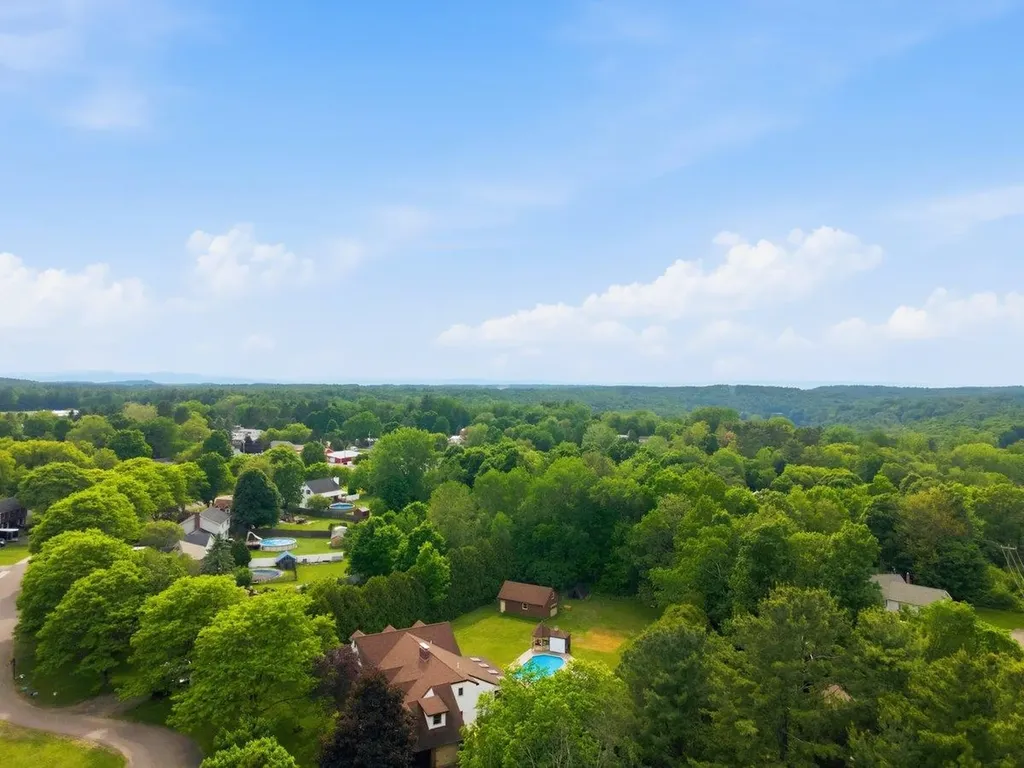 10 Baker Lane Milton VT 05468
