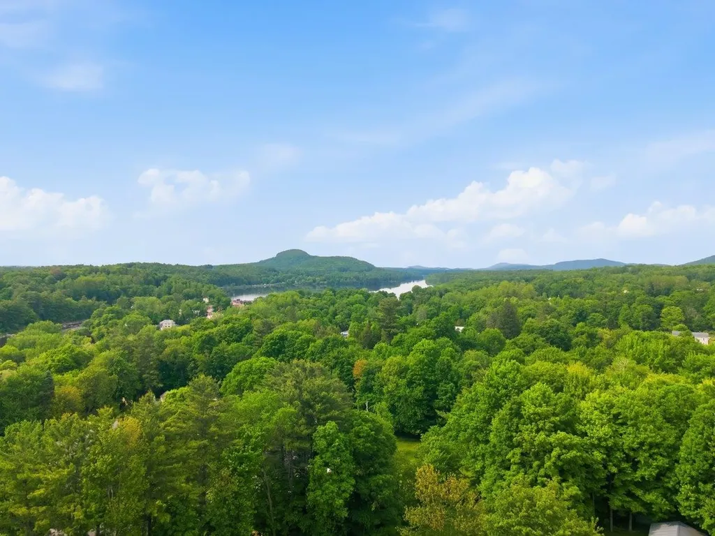 10 Baker Lane Milton VT 05468