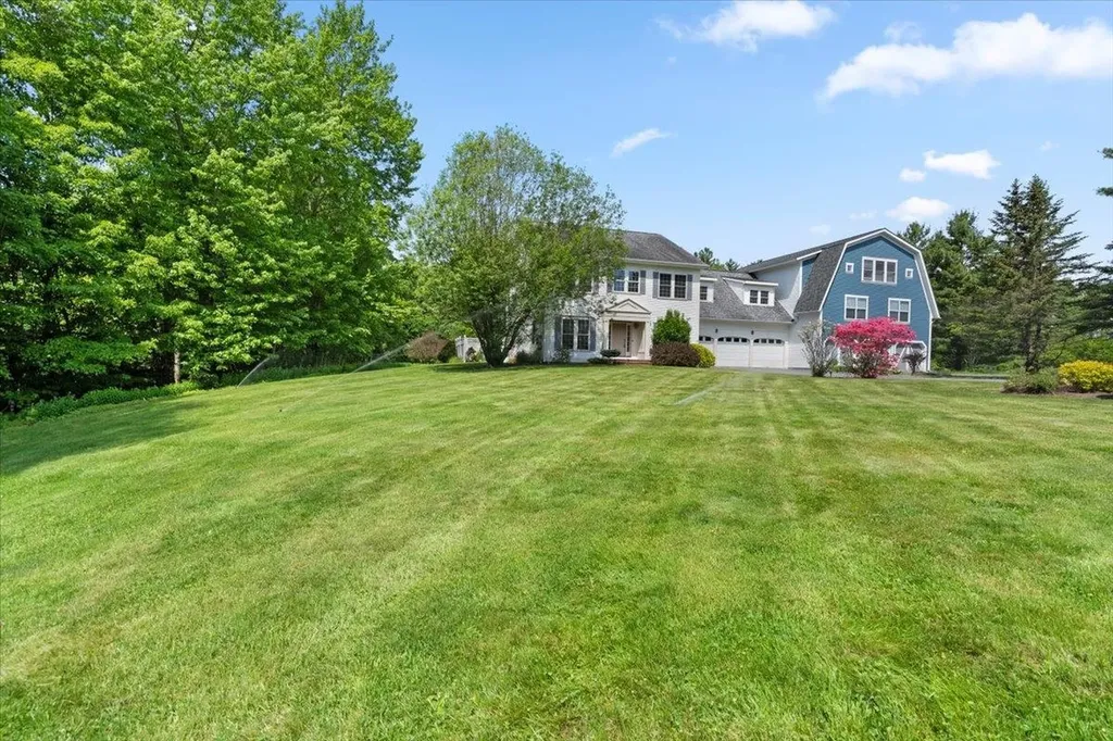 64 Homestead Lane Waterbury VT 05677
